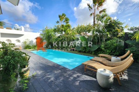 3 bedrooms Villa in Tibubeneng, Badung, Indonesia No. 11874 8
