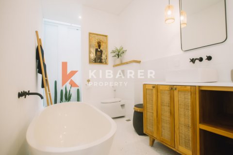 3 bedrooms Villa in Tibubeneng, Badung, Indonesia No. 11874 12