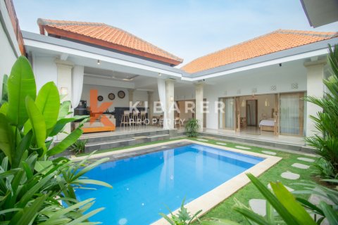 2 bedrooms Villa in Badung, Indonesia No. 11875