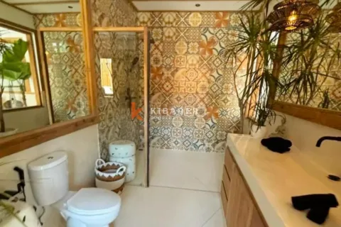 5 bedrooms Villa in Badung, Indonesia No. 11870 8