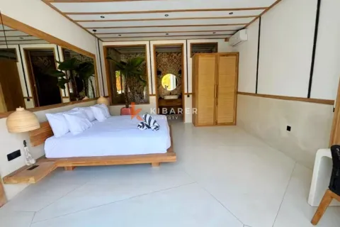 5 bedrooms Villa in Badung, Indonesia No. 11870 9