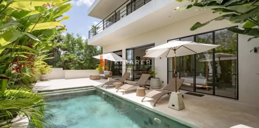 3 bedrooms Villa in Kuta, Badung, Indonesia No. 12152
