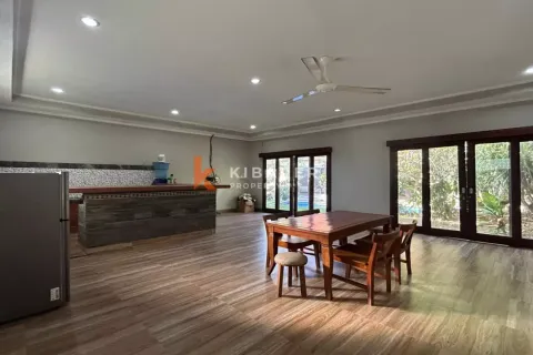 2 bedrooms Villa in Kerobokan, Badung, Indonesia No. 11900 9
