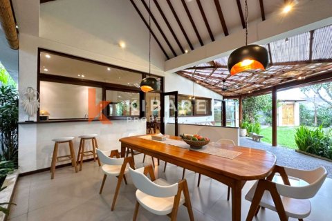 4 bedrooms Villa in Tibubeneng, Badung, Indonesia No. 11899 20