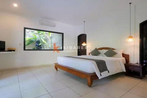 3 bedrooms Villa in Seminyak, Badung, Indonesia No. 11904 10
