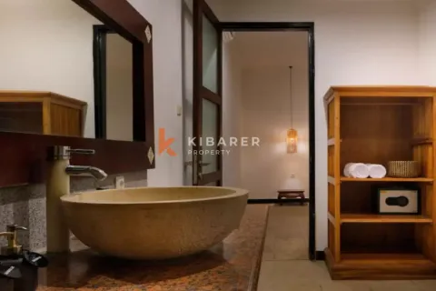3 bedrooms Villa in Seminyak, Badung, Indonesia No. 11904 26