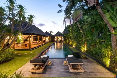 Вилла с 3 спальнями в Seminyak, Бадунг, Индонезия № 10175 2