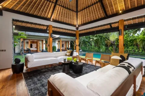 Вилла с 3 спальнями в Seminyak, Бадунг, Индонезия № 10175 12