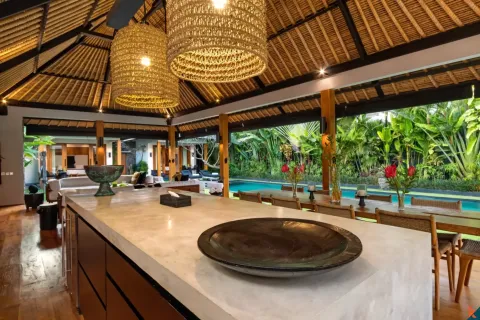 Вилла с 3 спальнями в Seminyak, Бадунг, Индонезия № 10175 6