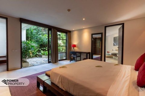 3 bedrooms Villa in Seminyak, Badung,  No. 195 12