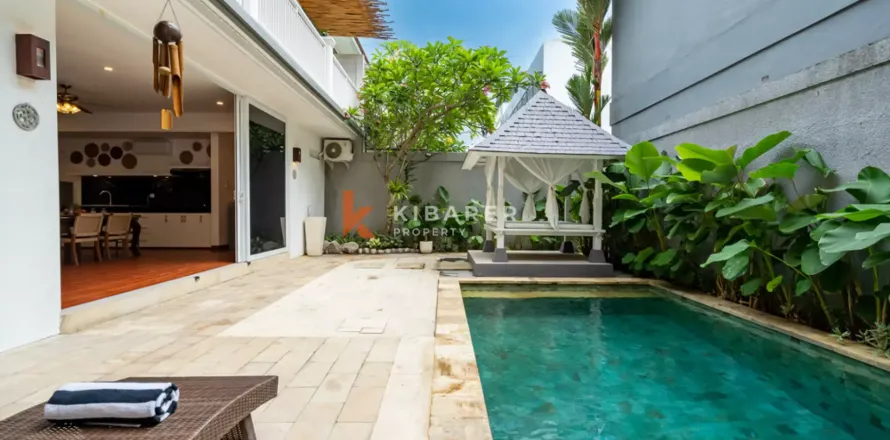 3 bedrooms Villa in Badung, Indonesia No. 12297