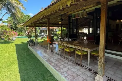 5 bedrooms Villa in Kerobokan, Badung, Indonesia No. 12298 20