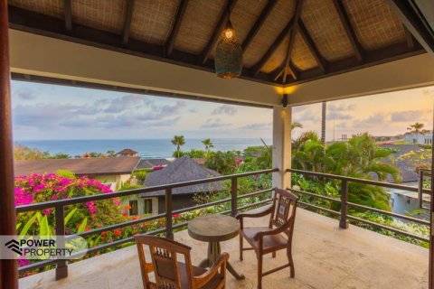 6 bedrooms Villa in Jimbaran, Badung, Indonesia No. 13578 9