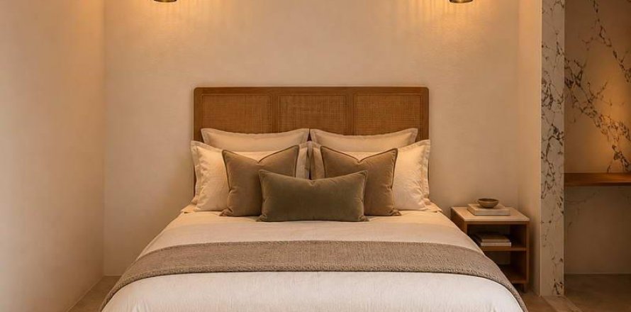 3 bedrooms Villa in Seminyak, Badung, Indonesia No. 13575