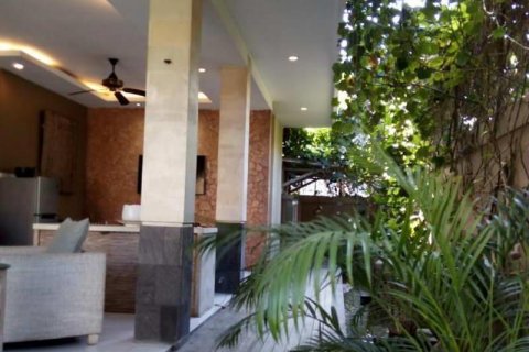 2 bedrooms Villa in Tampaksiring, Gianyar, Indonesia No. 13576 7