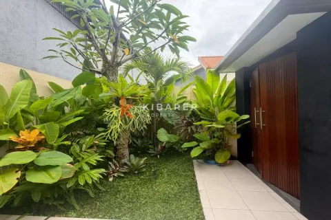 2 bedrooms Villa in Kerobokan, Badung, Indonesia No. 11885 12