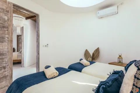 5 bedrooms Villa in Pererenan, Mengwi, Badung, Indonesia No. 10840 17