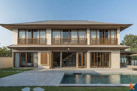 4 bedrooms Villa in Munggu, Mengwi, Badung, Indonesia No. 10837 2