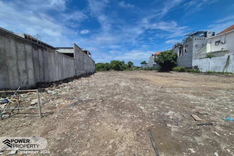 Земельный участок 500м2 в Seminyak, Бадунг, № 9543 6