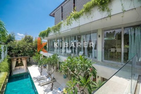 3 bedrooms Villa in Tibubeneng, Badung, Indonesia No. 13072 12