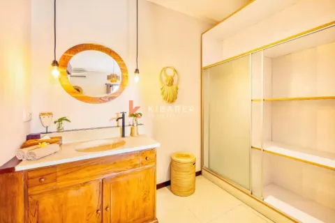 3 bedrooms Villa in Tibubeneng, Badung, Indonesia No. 12196 22