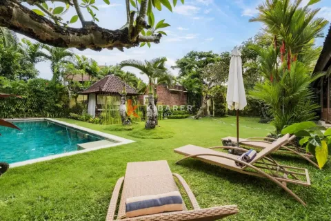 4 bedrooms Villa in Badung, Indonesia No. 12200 4