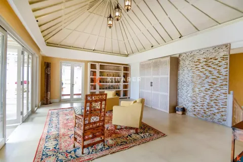 4 bedrooms Villa in Balangan, Indonesia No. 12197 11