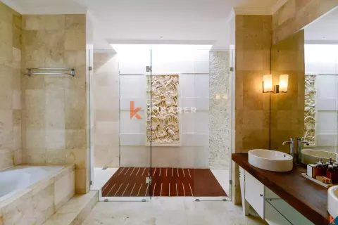 4 bedrooms Villa in Balangan, Indonesia No. 12197 21
