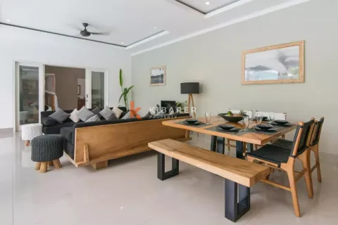 3 bedrooms Villa in Tibubeneng, Badung, Indonesia No. 12198 9
