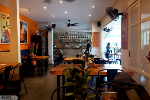 Commercial property in Seminyak, Badung,  No. 9220 3