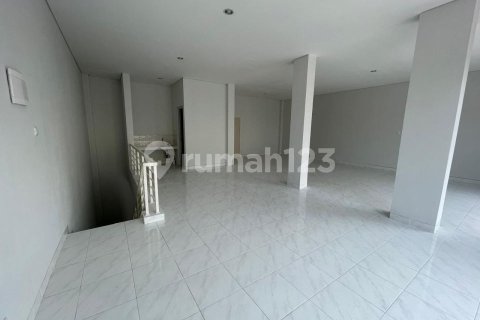 162m2 Shop in Tangerang,  No. 9221 6
