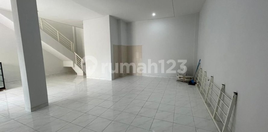 162m2 Shop in Tangerang,  No. 9221