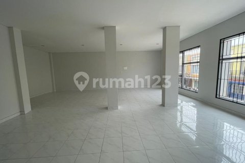 162m2 Shop in Tangerang,  No. 9221 5