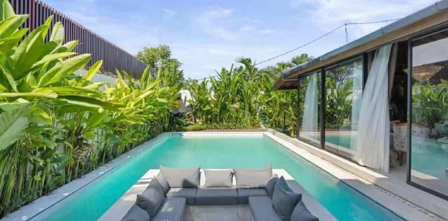 4 bedrooms Villa in Jimbaran, Badung, No. 9224