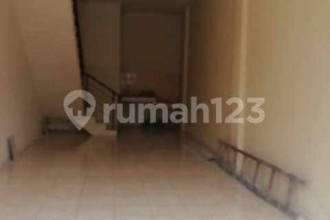 120m2 Shop in Cengkareng, Jakarta, Indonesia No. 13467 4