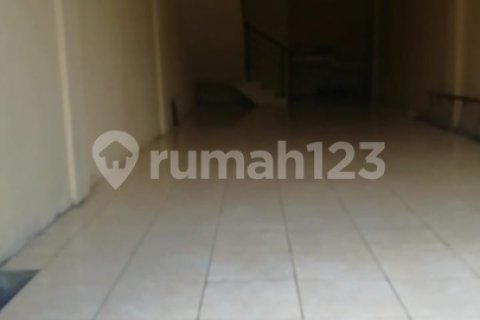 120m2 Shop in Cengkareng, Jakarta, Indonesia No. 13467 2