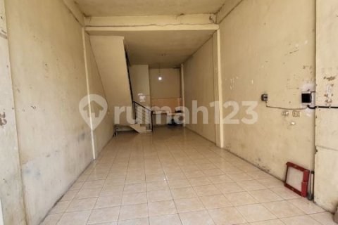 120m2 Shop in Cengkareng, Jakarta, Indonesia No. 13467 9