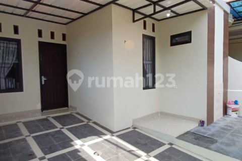 3 bedrooms House in Tangerang, Indonesia No. 13466