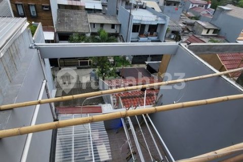 3 bedrooms House in Jakarta, Indonesia No. 13463 15