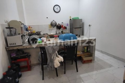 3 bedrooms House in Jakarta, Indonesia No. 13463 9