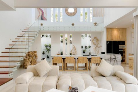 Вилла с 3 спальнями в Южный Денпасар, Денпасар, Индонезия № 9856 5