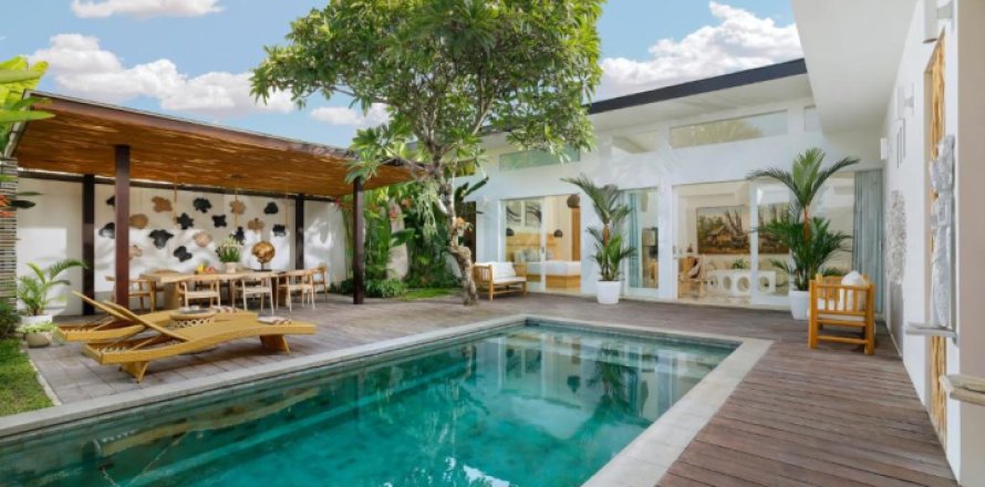 Вилла с 3 спальнями в Южный Денпасар, Денпасар, Индонезия № 9856