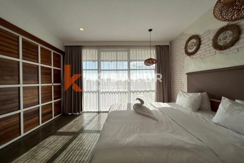 4 bedrooms Villa in Canggu, Badung, Indonesia No. 12528 19