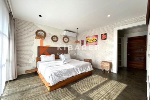 4 bedrooms Villa in Canggu, Badung, Indonesia No. 12528 24