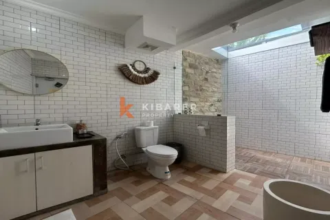2 bedrooms Villa in Tibubeneng, Badung, Indonesia No. 12530 27