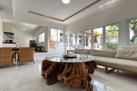 2 bedrooms Villa in Tibubeneng, Badung, Indonesia No. 12530 5