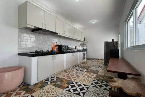 2 bedrooms Villa in Tibubeneng, Badung, Indonesia No. 12530 11