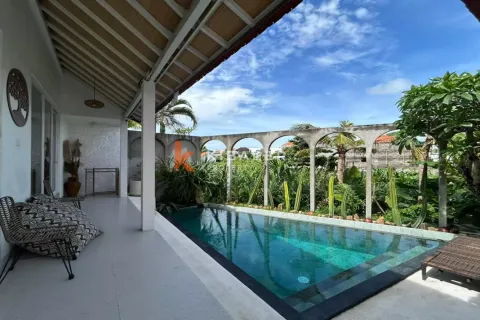 2 bedrooms Villa in Tibubeneng, Badung, Indonesia No. 12530 2