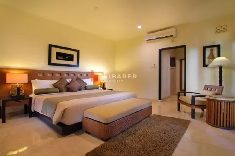 4 bedrooms Villa in Jimbaran, Badung, Indonesia No. 12529 9