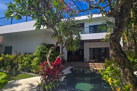 1200m2 Villa in Nusa Dua, Badung, Indonesia No. 9729 3